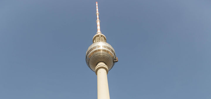 ... oder der Turm. Berlin geht doch deutlich mehr in die Höhe.